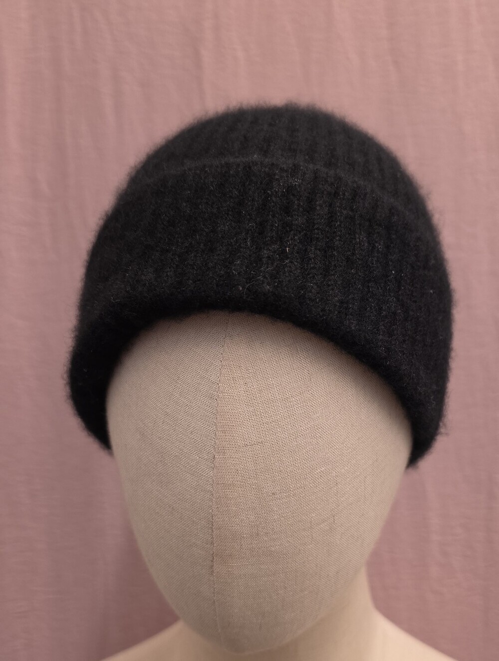 NWOT! JCrew The Good Cashmere Ribbed 100% Cashmere Beanie- Black